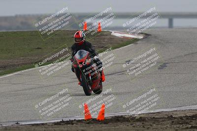 media/Nov-29-2025-TrackDaz (Sat) [[10ae2d9bce]]/A Group/Session 3 (Outside Grapevine)/